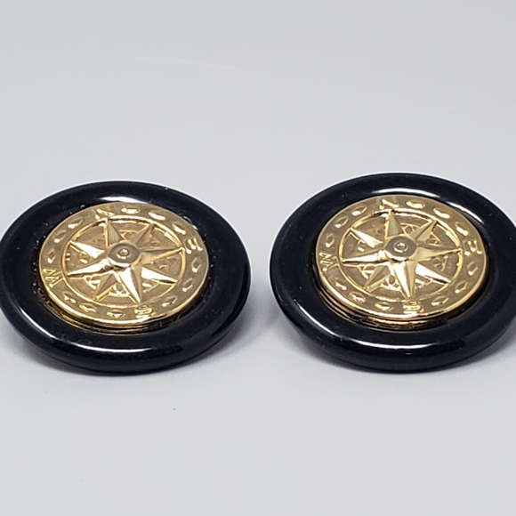 Vintage Compass Earrings - Picture 3 of 10